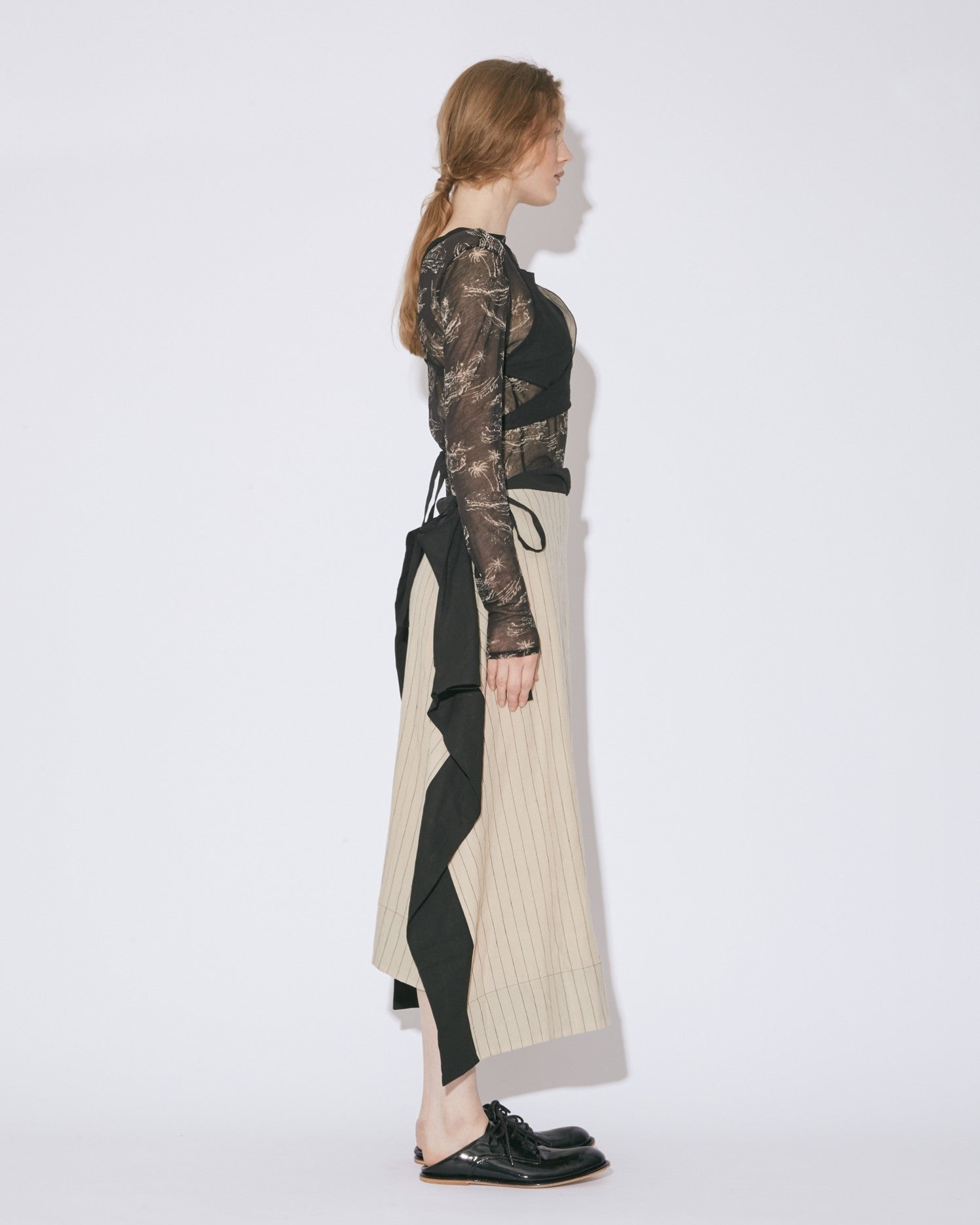 coating linen bound placket skirt