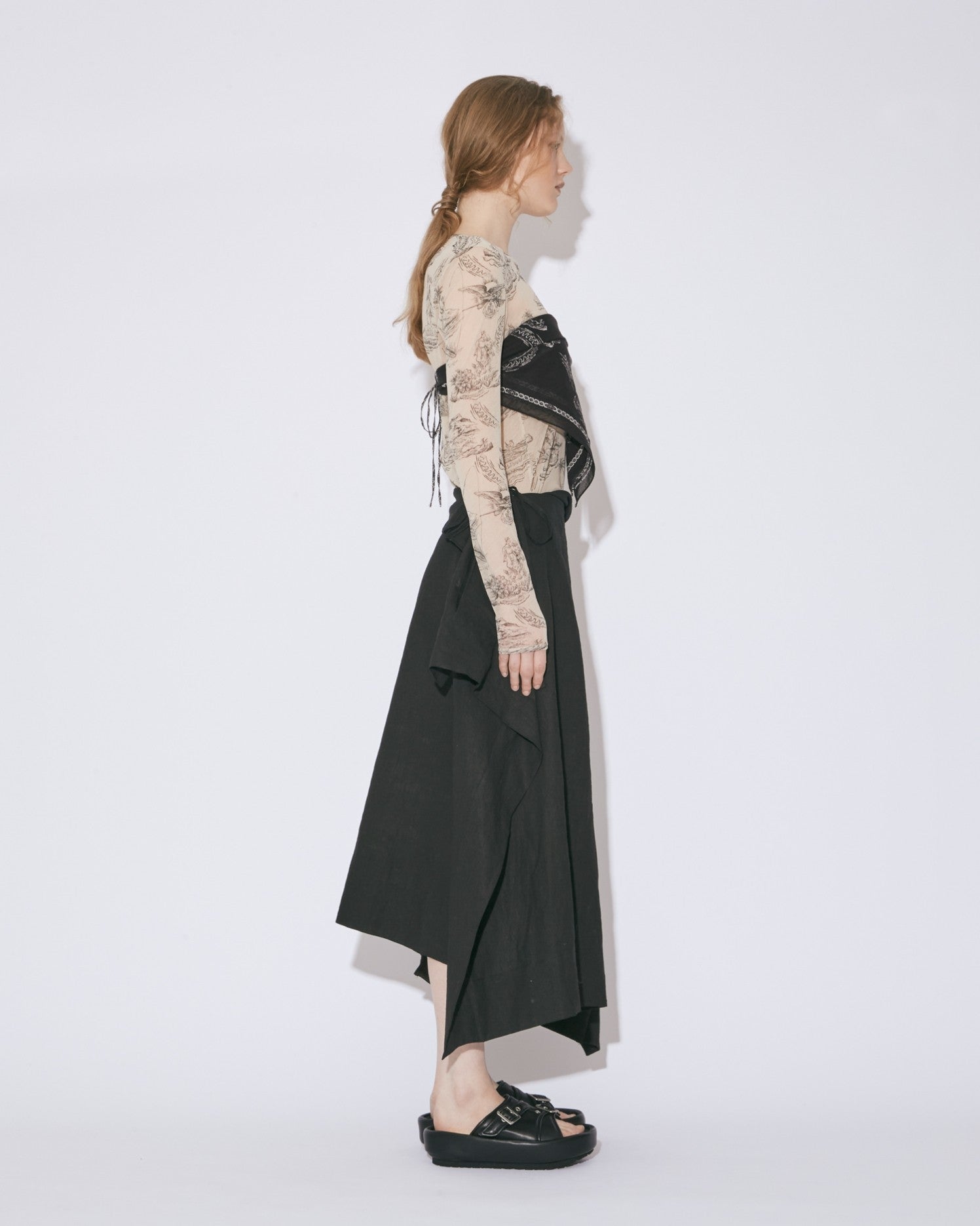 coating linen bound placket skirt
