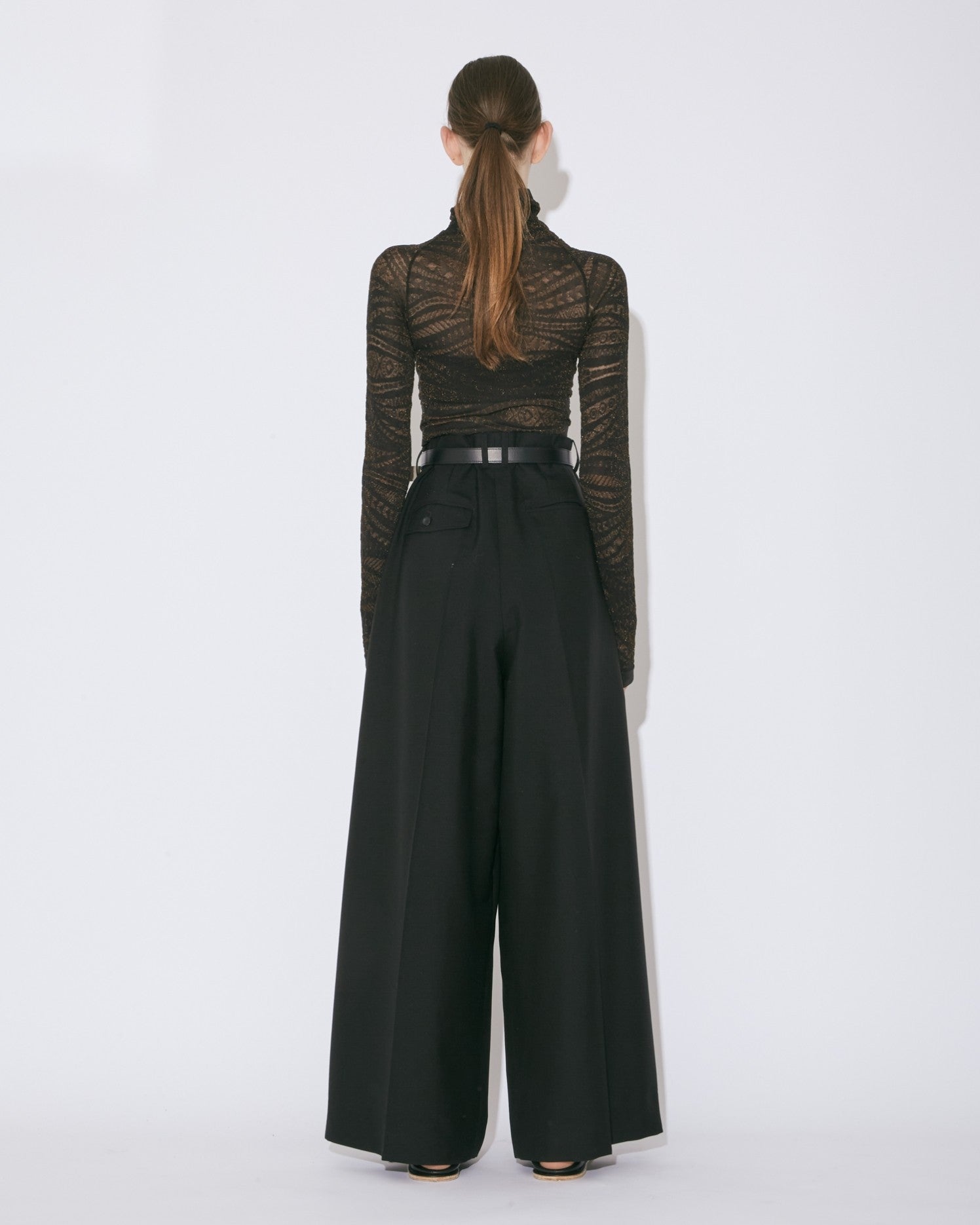 stocking knitted pullover