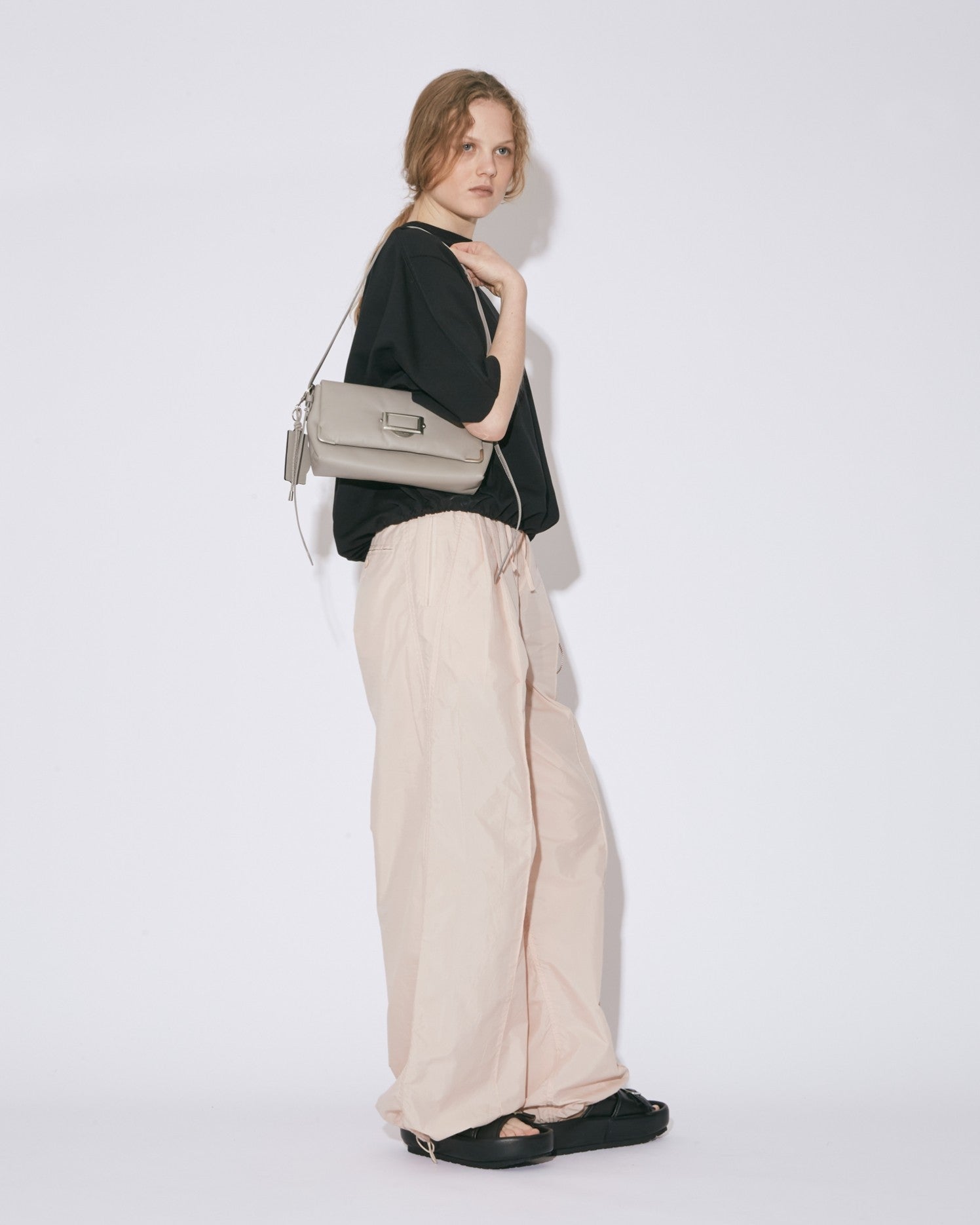 cabinet flap shoulder bag