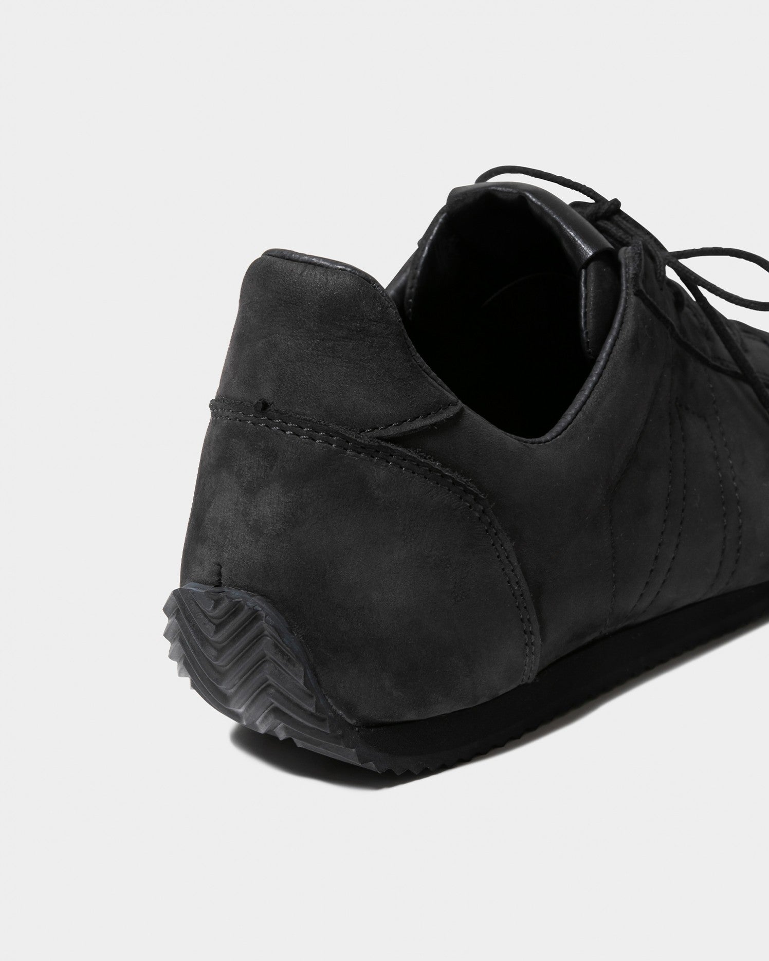 REPRODUCTION OF FOUND german traner in nubuck