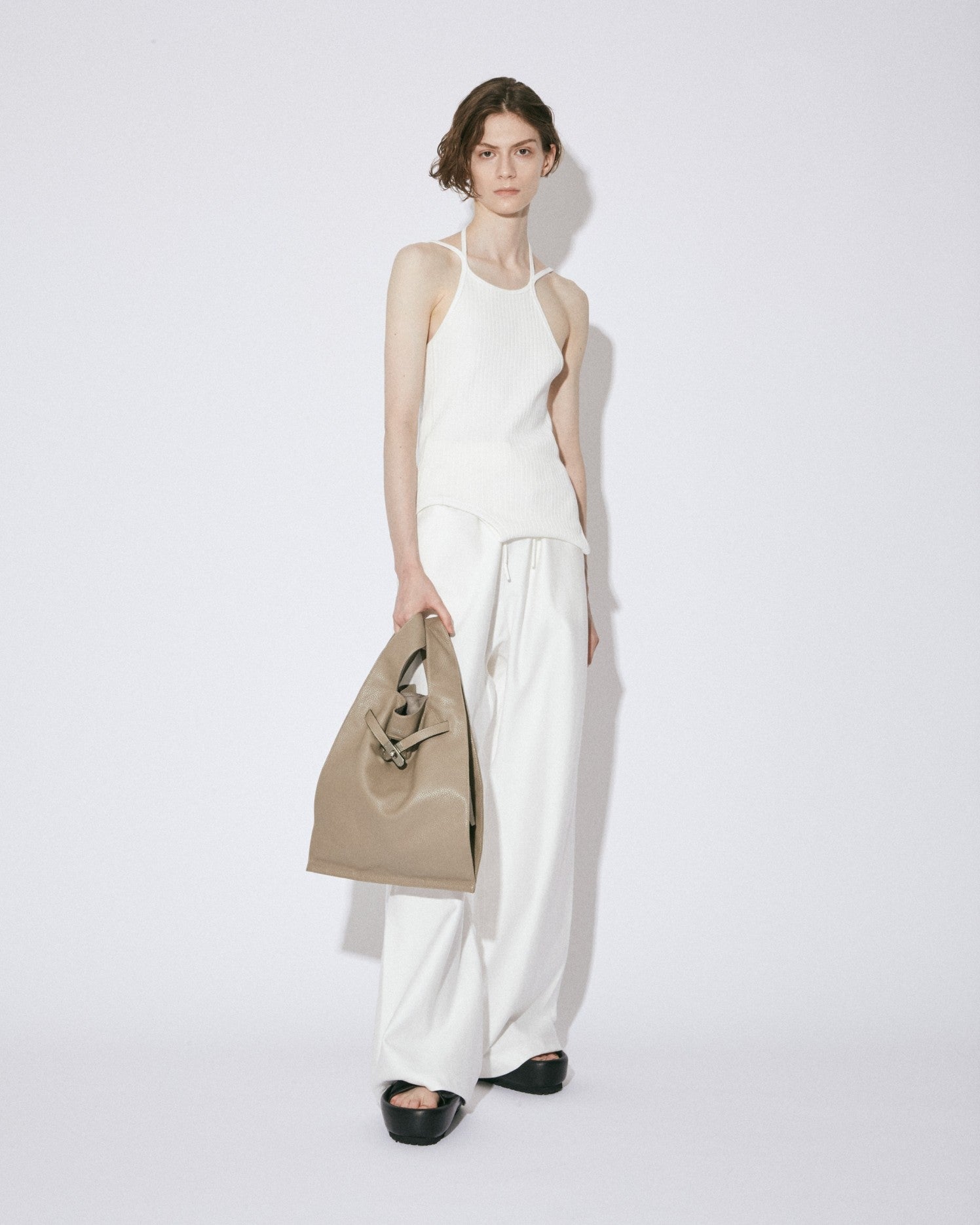 large market bag in shrink leather
