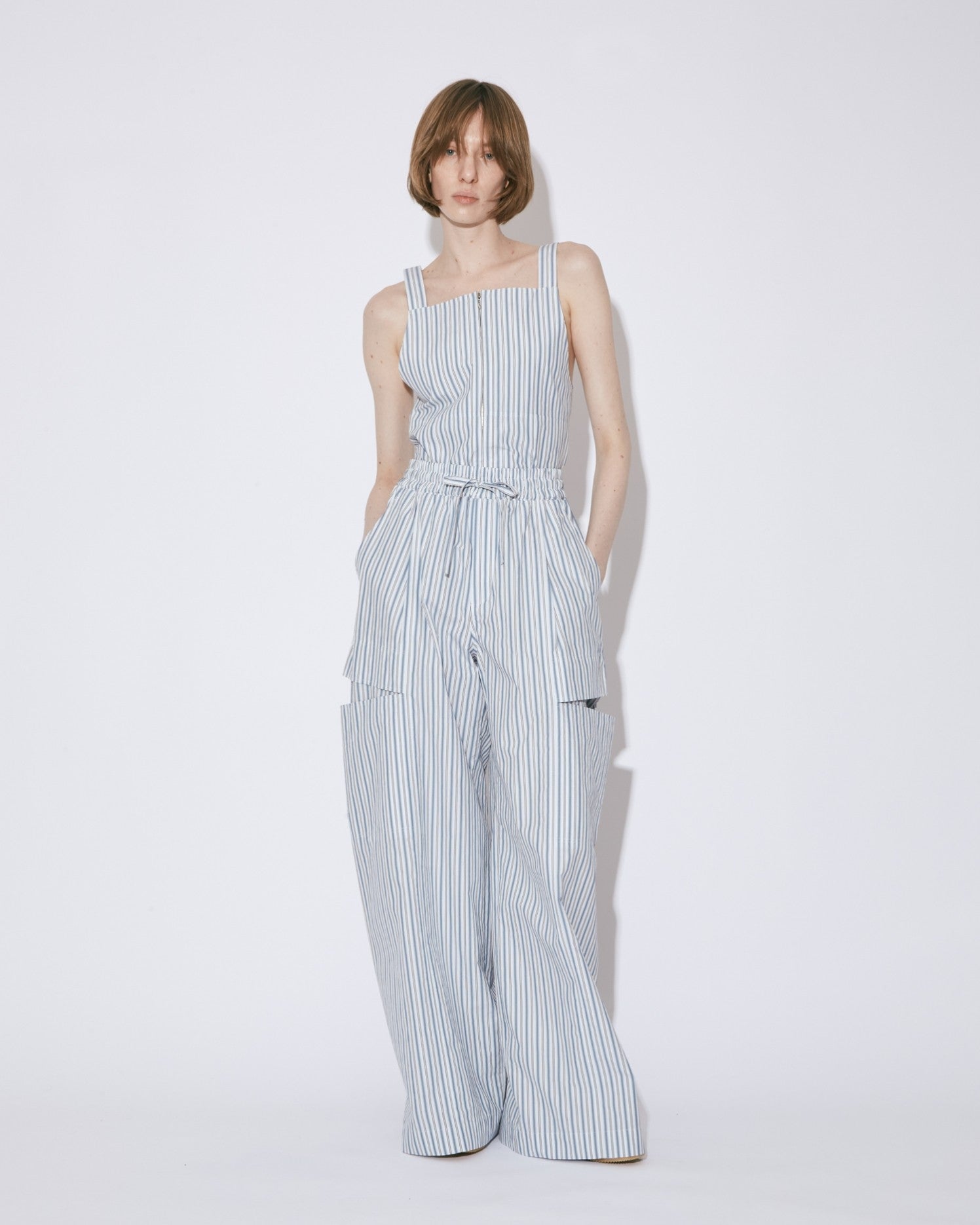finx stripe bow silhouette pants