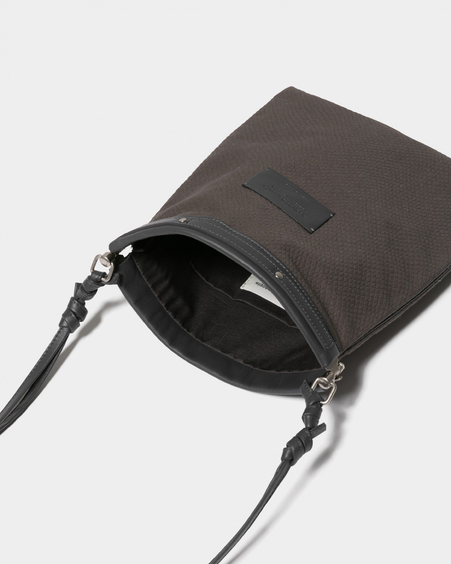 canvas document shoulder bag