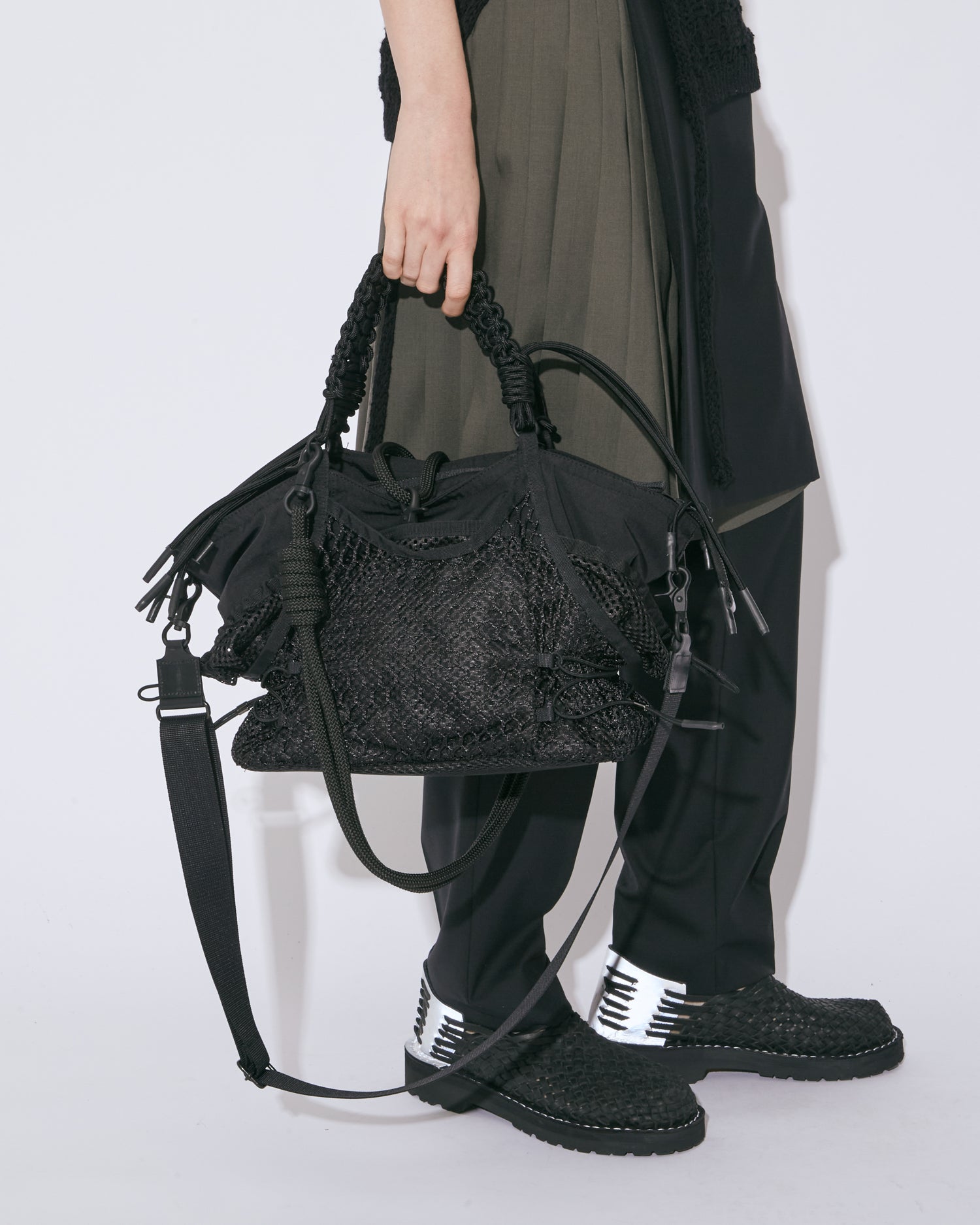 over engineering hanging tote bag – beautiful people online