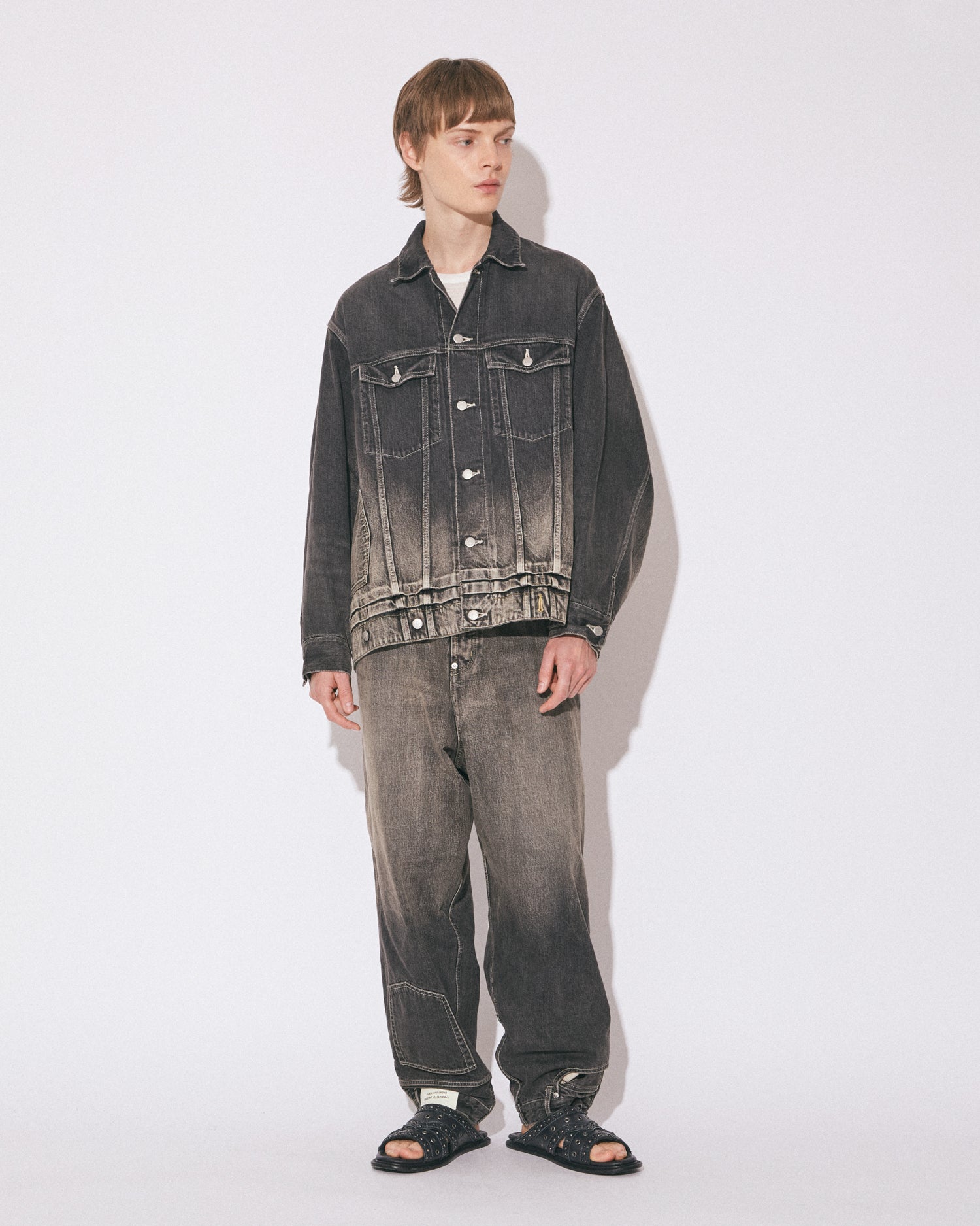 double-end selvedge blouson gradation black – beautiful people