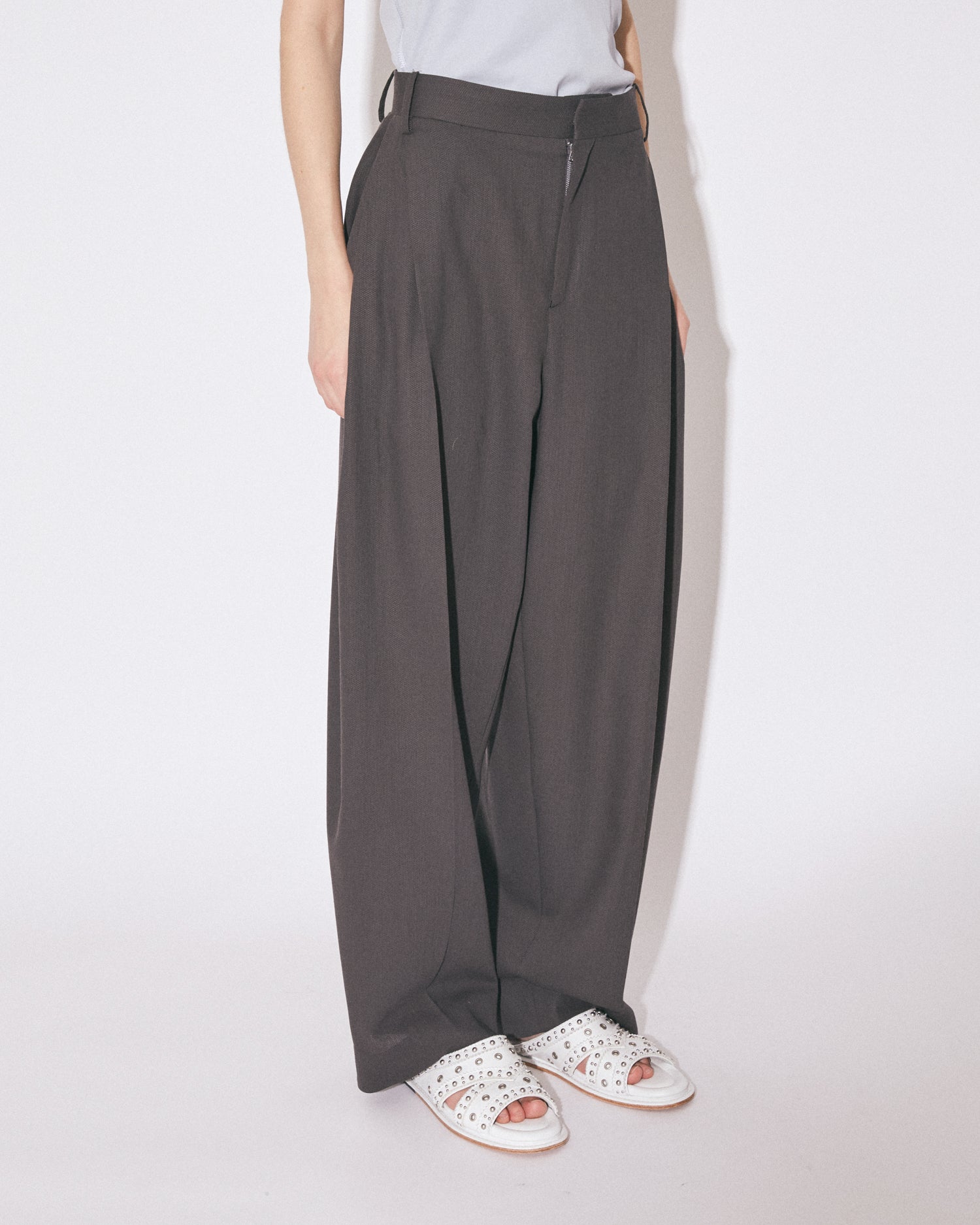 tropical wool mohair side tuck wide pants – beautiful people