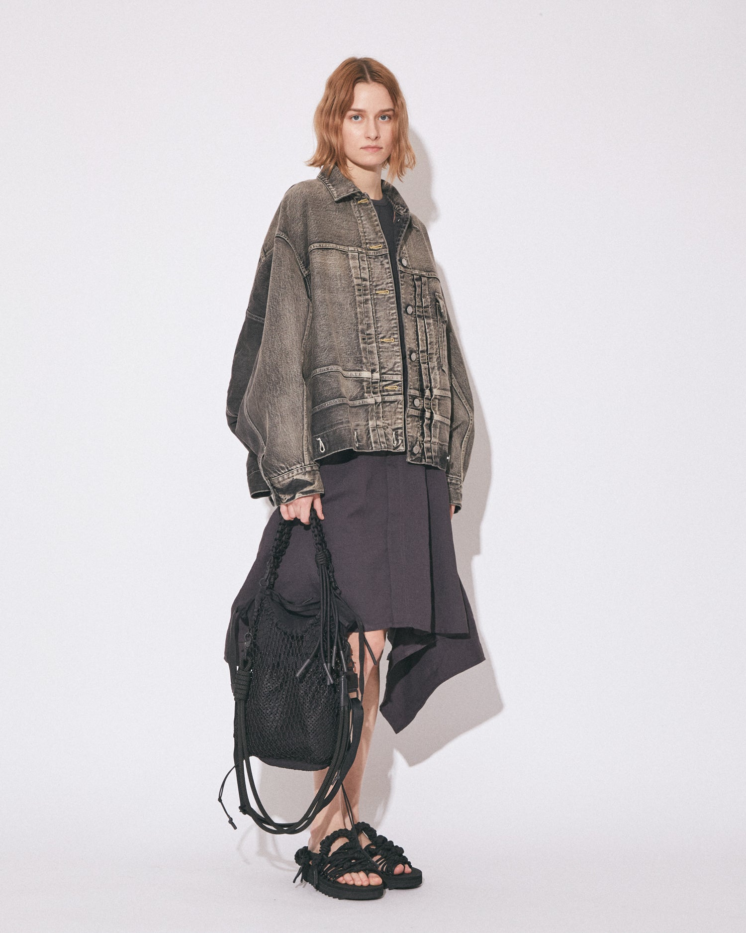 over engineering puff tote – beautiful people online store