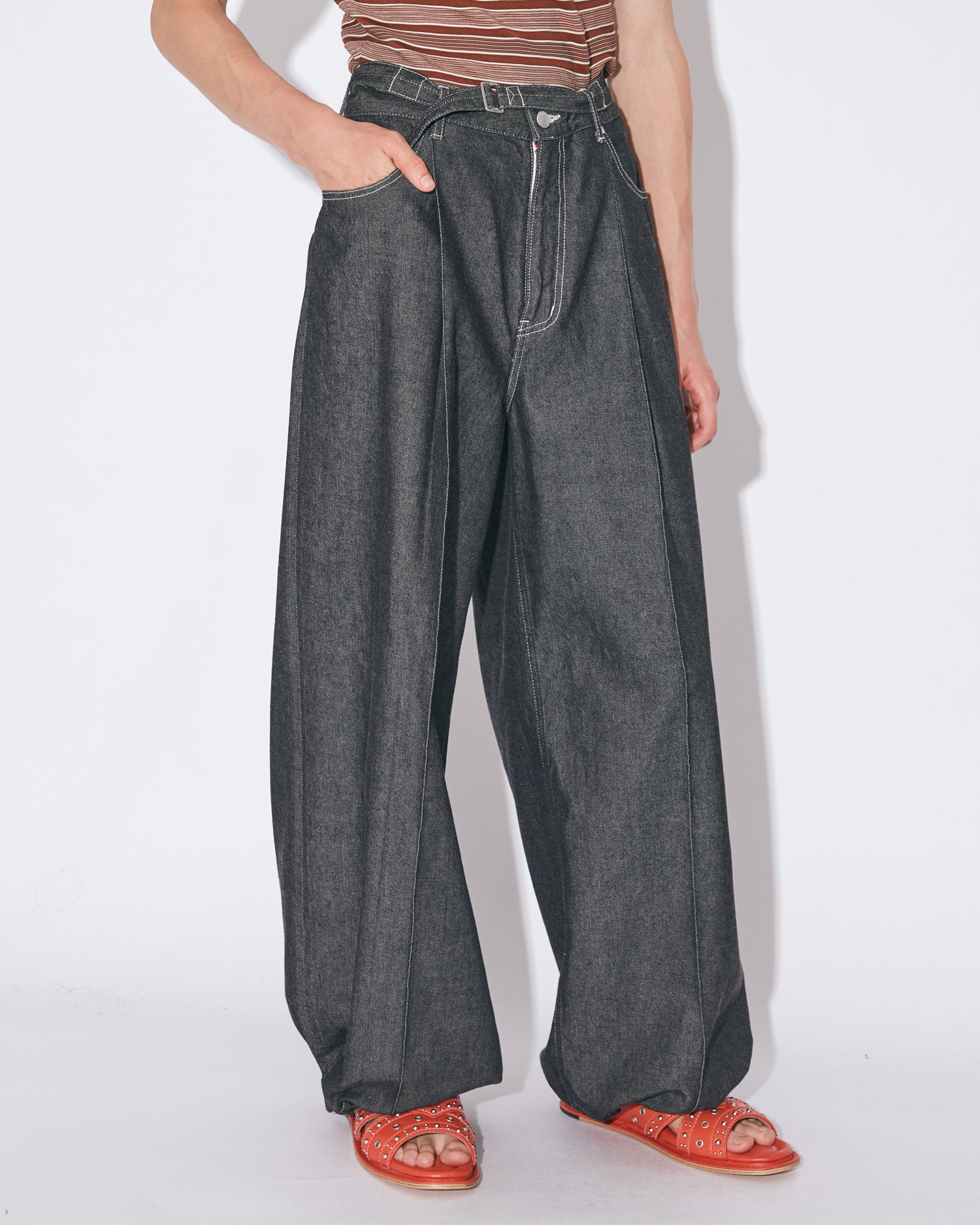 left hand twilldenim one tuck wide pants – beautiful people online