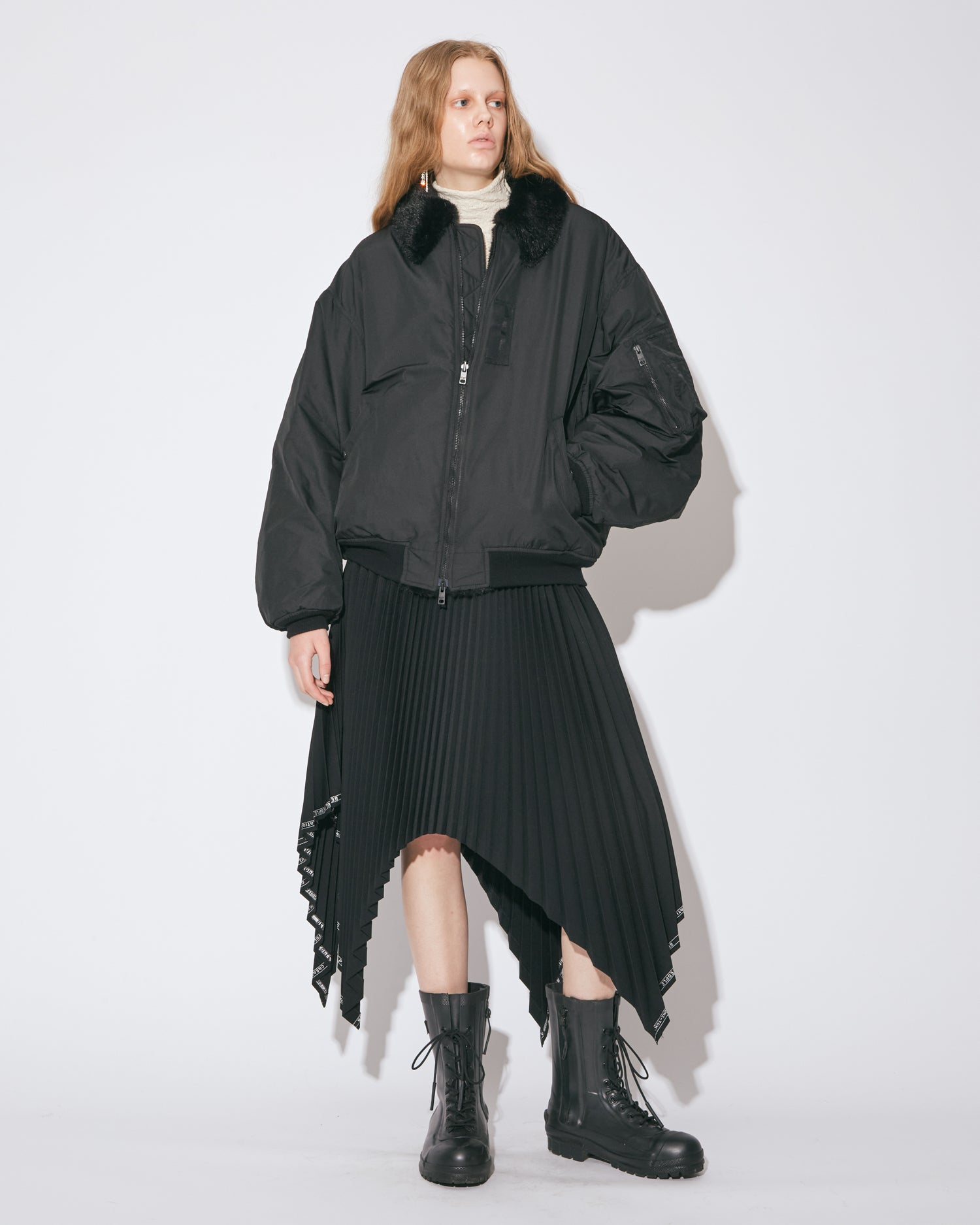selvedge logo gaba- dine pleated skirt – beautiful people online store