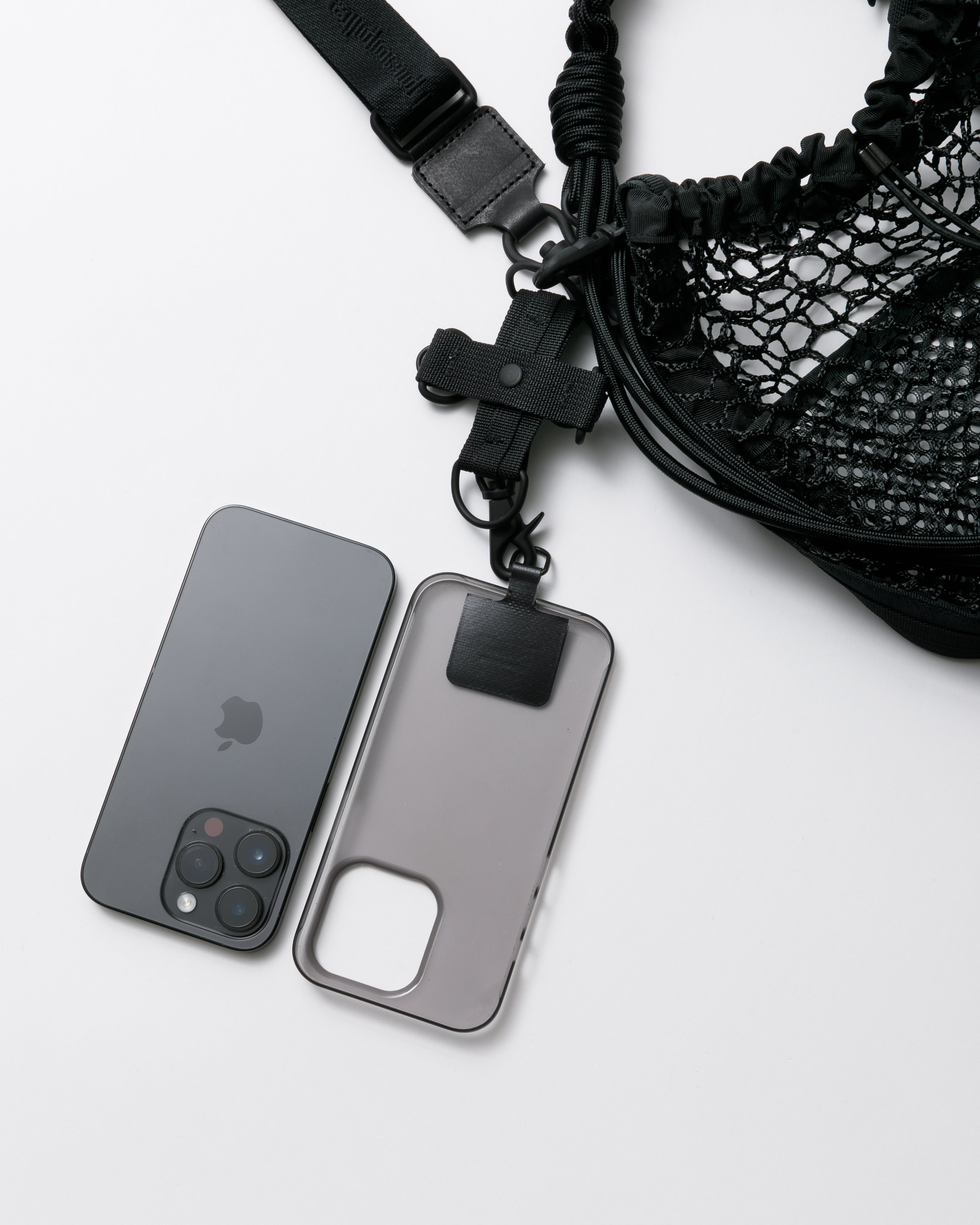 beautiful people  スマホホルダー over engineering mini drawstring bag – beautiful people online store