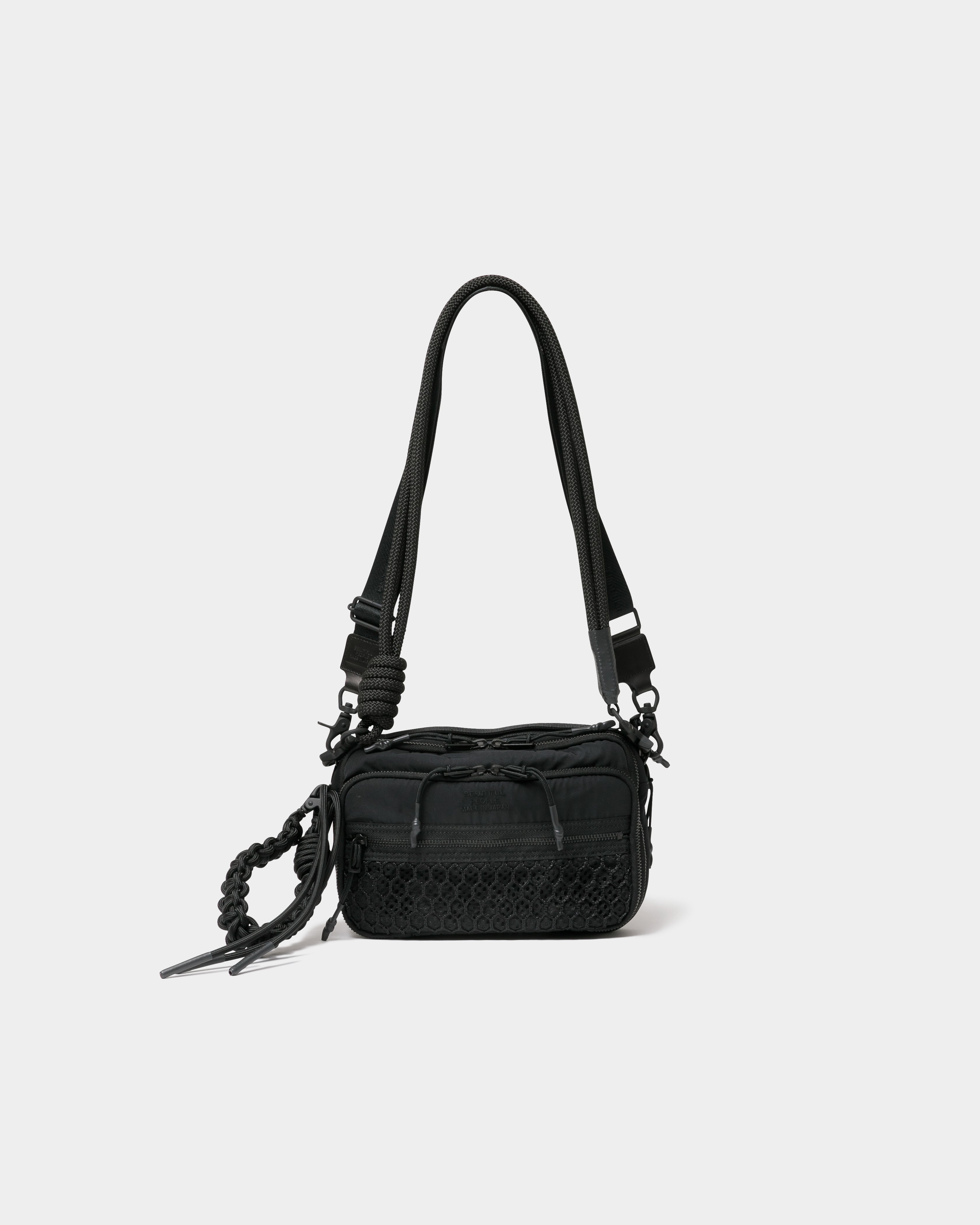 6月下旬入荷】over engineering box pouch bag – beautiful people
