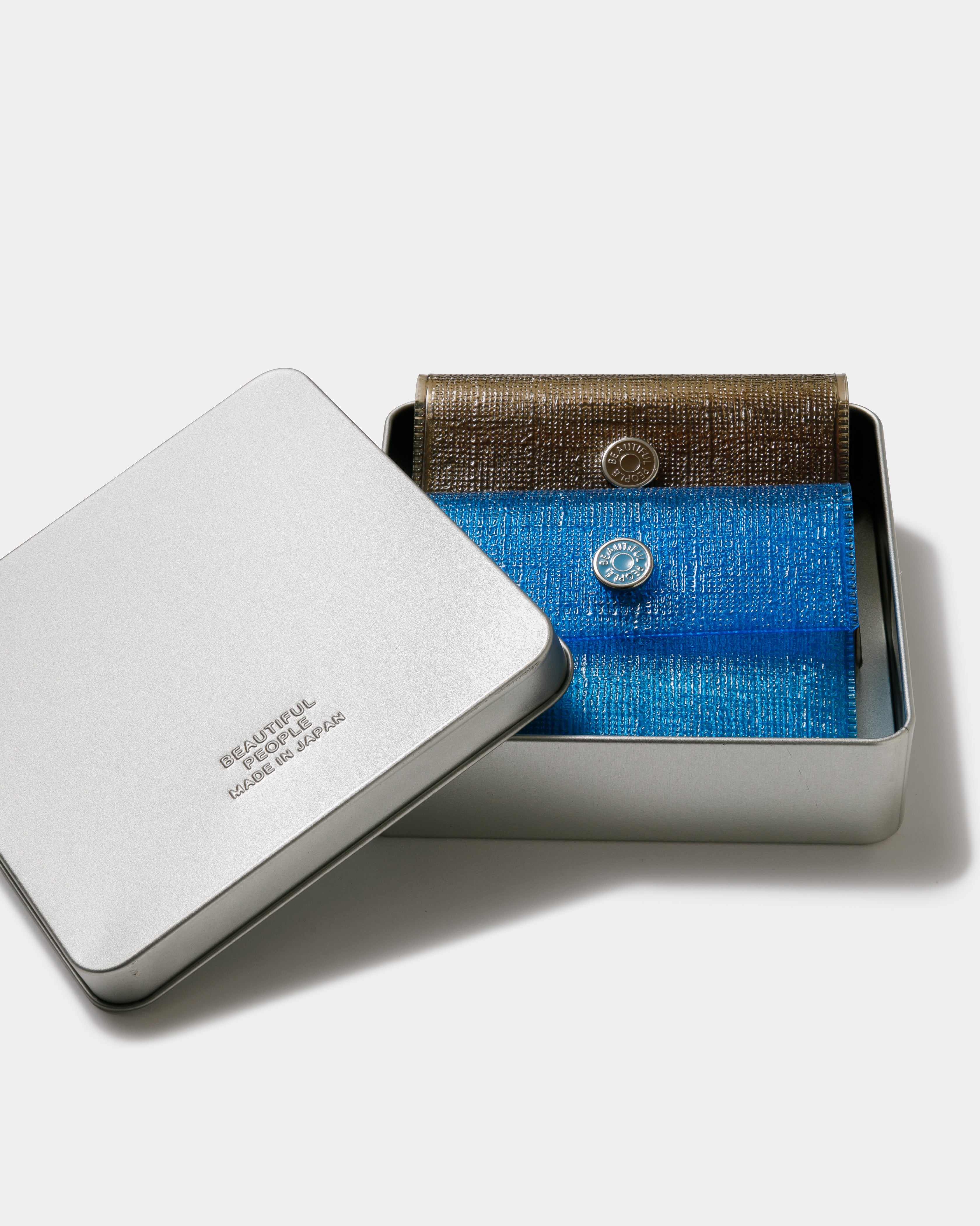 something to hide vinyl mini wallet – beautiful people online store