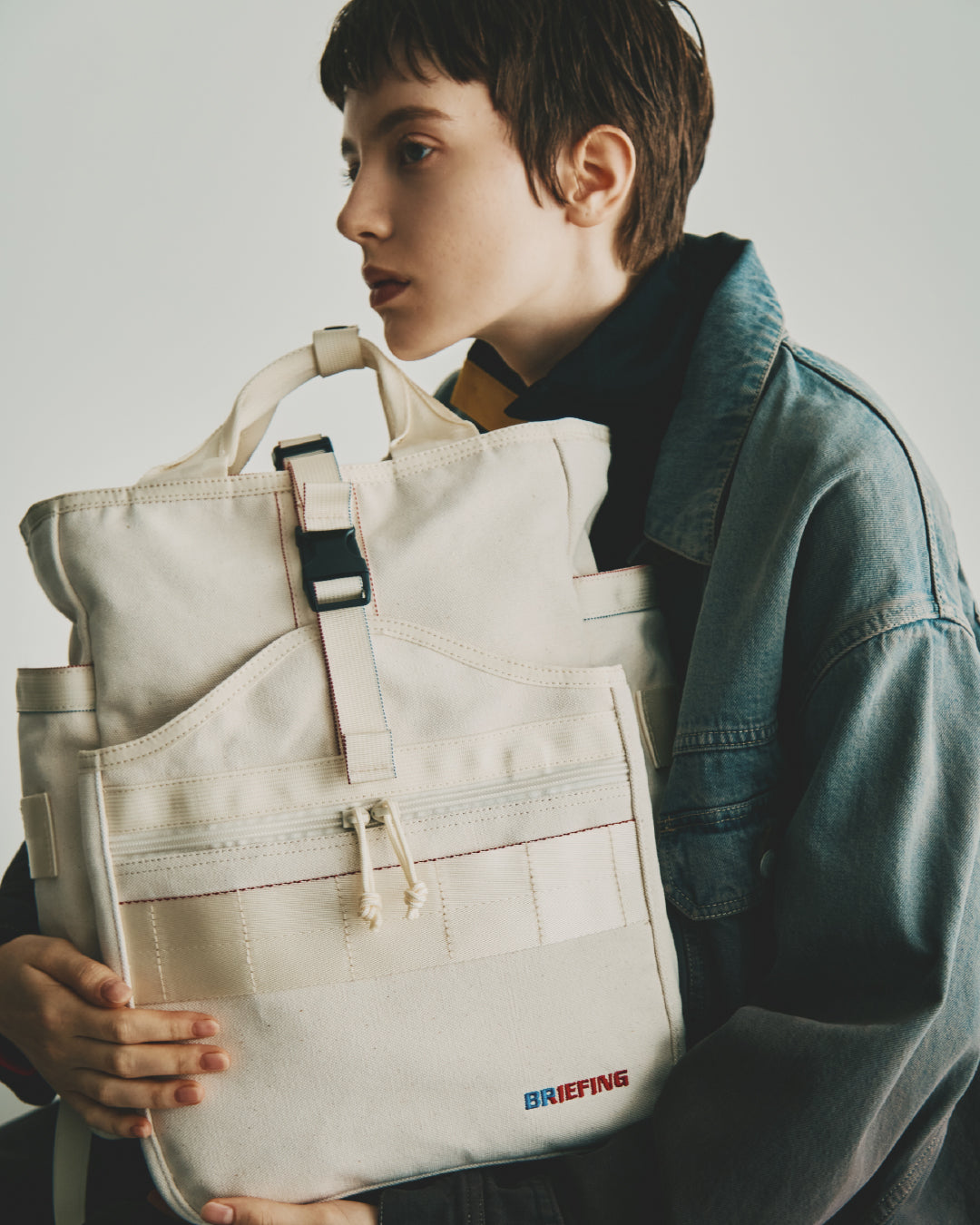 BRIEFING CANVAS GYM PACK – beautiful people online store