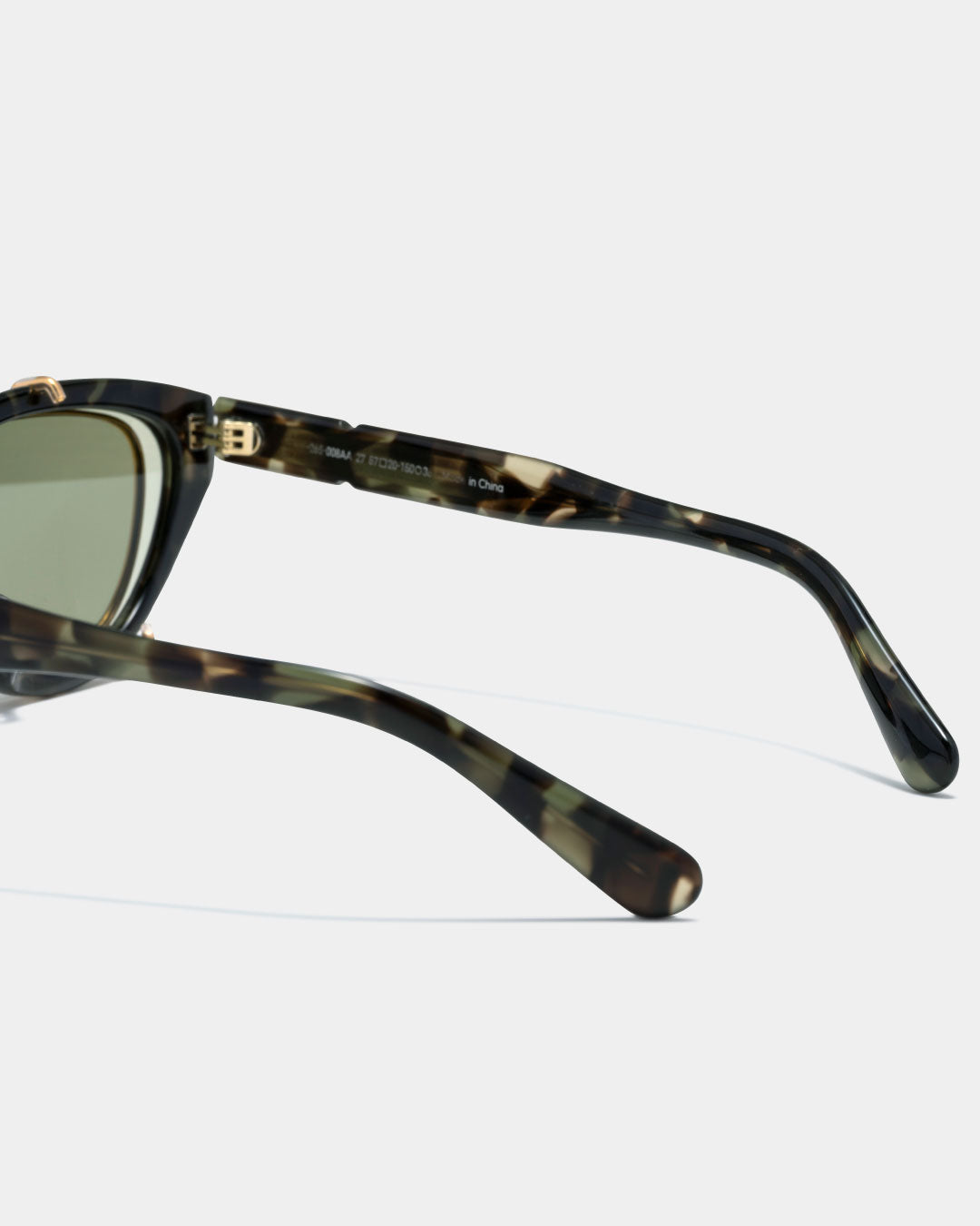 JINS for beautiful people over engineering sunglasses - Fox