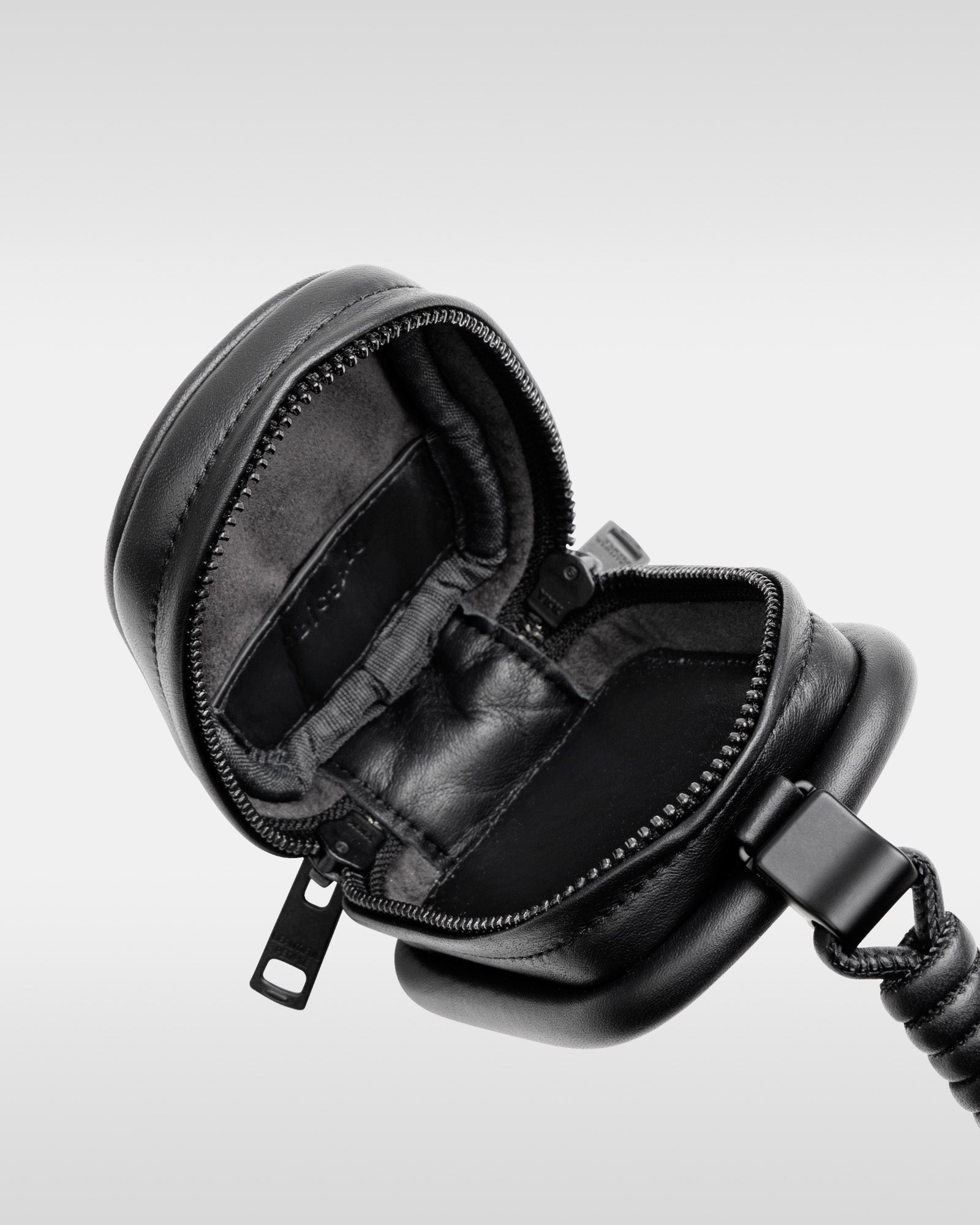 objcts.io MagWear headphone leather purse – beautiful people