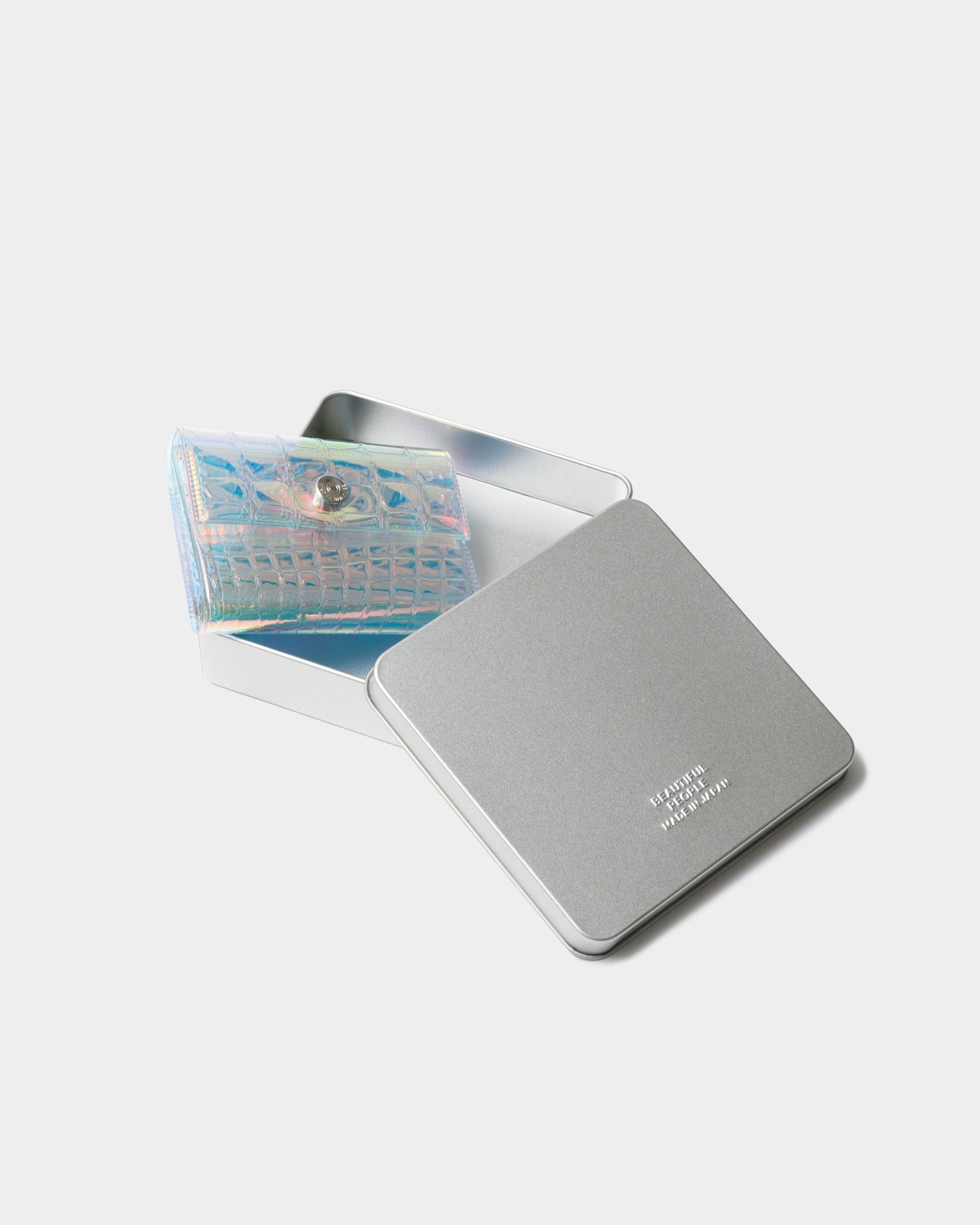 新品未使用nothing to hide aurora mini wallet 7月下旬入荷】nothing to hide aurora mini wallet – beautiful people