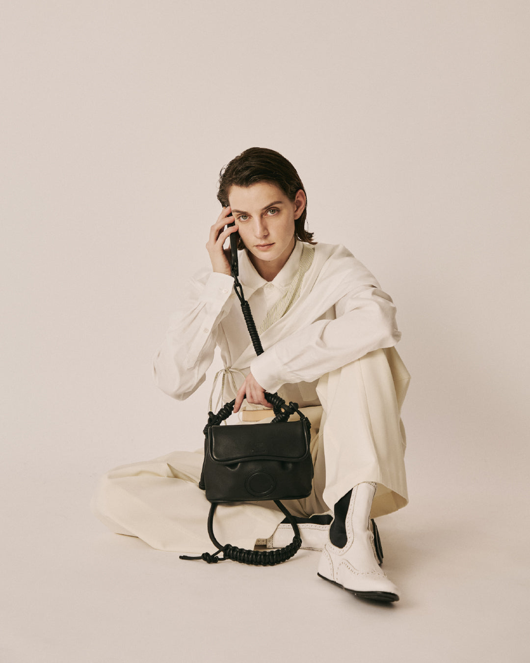 objcts.io DENWA leather bag – beautiful people online store